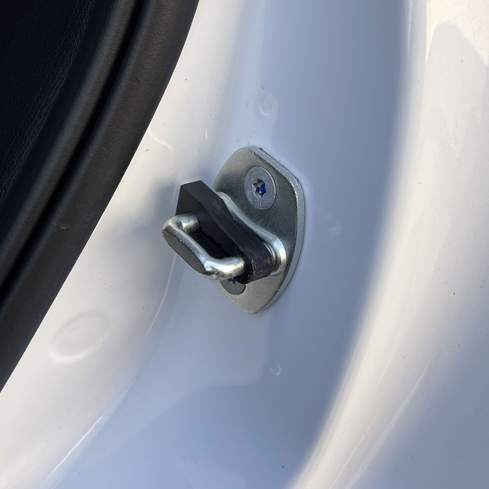 ドアロックバッファダンパーヒュンダイソラリス 2 2017  - Door Stopper Rubber のレビューと価格